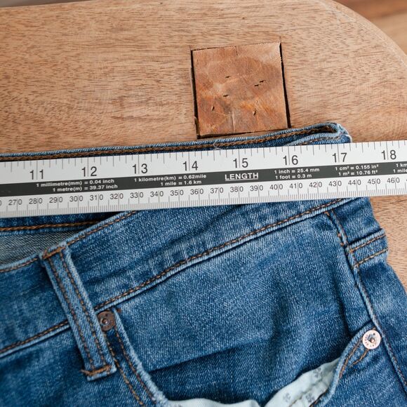 Lucky Brand 221 Straight Jeans Mens 36X32 Blue Medium Wash - Picture 11 of 13